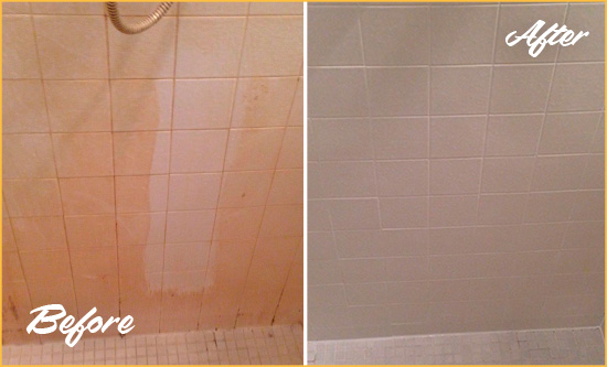 Before and After Picture of a Ocean View Porcelaine Shower Cleaned to Remove Soap Scum